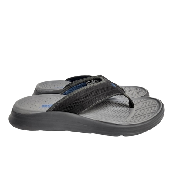 SKECHERS RELAXED FIT LUXE FOAM  THONG SANDAL - Picture 1 of 9